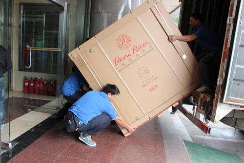 高密钢琴贵重工艺品无忧运